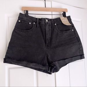 NWT Madewell Curvy High-rise Denim shorts in lunar